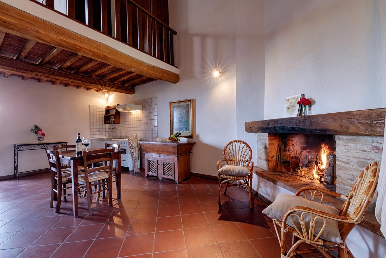 Casa Tolomei Bossi Di Sopra カステルヌオーヴォ・ベラルデンガ エクステリア 写真